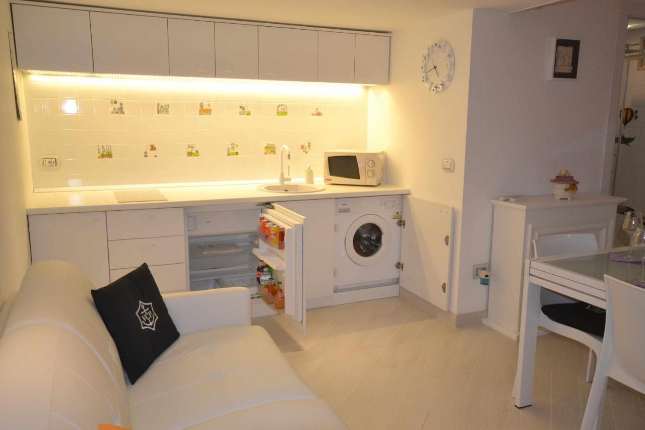 Bed and Breakfast Golden Bay Trani Zewnętrze zdjęcie