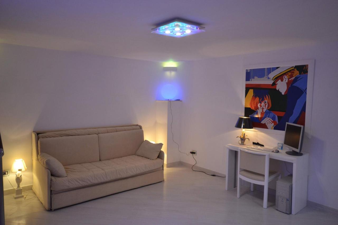 Bed and Breakfast Golden Bay Trani Zewnętrze zdjęcie