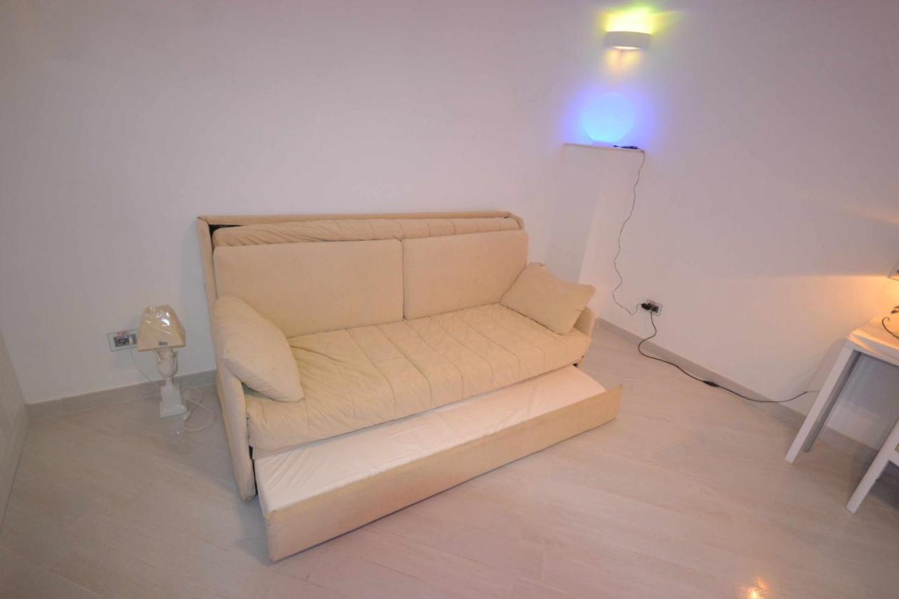 Bed and Breakfast Golden Bay Trani Zewnętrze zdjęcie